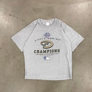 Vintage MLB Arizona Diamondbacks 2001 World Series Champions Gildan T-Shirt XL